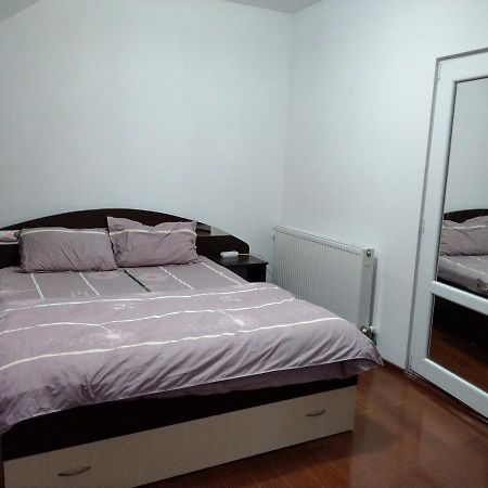 Apartament 5 Camere Cu Balcon Costinesti Plaja 5 Minute Nucilor 6 מראה חיצוני תמונה